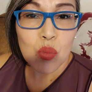 Meet your Posher, Diane